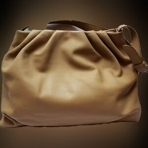 UNIVERSAL THREAD Tan Hobo/Boho Style bag